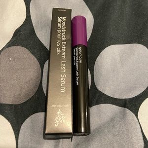 Younique Esteem Lash Serum